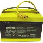 recharger et entretenir sa batterie d'un véhicule électrique peg perego