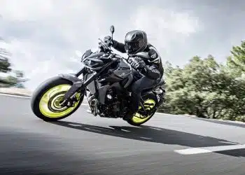 La Yamaha MT09, une moto au caractère unique