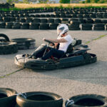 Quel casque de karting choisir selon son niveau de pratique ?
